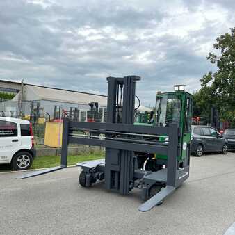 Carretilla de 4 vías 2017  Combilift [UltraForklifts] C3000 Wide Positioner (10)