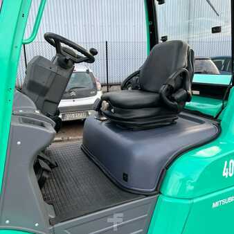 Dízel targoncák 2012  Mitsubishi [UltraForklifts] FD40N *Discount!* (11)