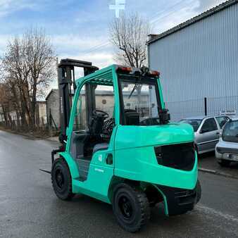 Dízel targoncák 2012  Mitsubishi [UltraForklifts] FD40N *Discount!* (14)