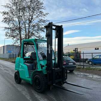 Dízel targoncák 2012  Mitsubishi [UltraForklifts] FD40N *Discount!* (2)