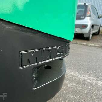 Dízel targoncák 2012  Mitsubishi [UltraForklifts] FD40N *Discount!* (6)
