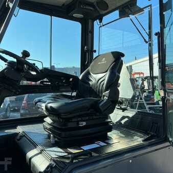 El Truck - 4-hjul 2016  Toyota [UltraForklifts] 8FBMT45  Long Forks *DISCOUNT!!* (10)