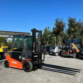El Truck - 4-hjul 2016  Toyota [UltraForklifts] 8FBMT45  Long Forks *DISCOUNT!!* (7)