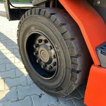 El Truck - 4-hjul 2016  Toyota [UltraForklifts] 8FBMT45  Long Forks *DISCOUNT!!* (9)