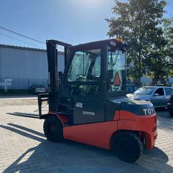 Elektro 4 Rad 2016  Toyota [UltraForklifts] 8FBMT45  Long Forks *DISCOUNT!!* (3)