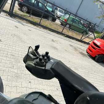 Toyota [UltraForklifts] 3tons LPG  Free LIFT