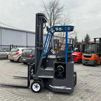 Four-way trucks 2015  Combilift [UltraForklifts] CB2500 Triplex (3)