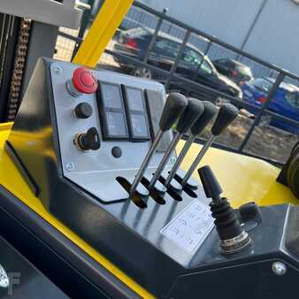 Four-way trucks 2014  Combilift [UltraForklifts] CB3000 Triplex (12)