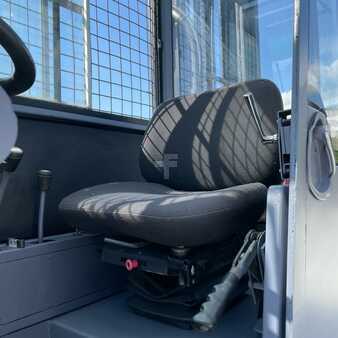 Boční vysokozdvižný vozík 2005  Linde [UltraForklifts] S50D (11)