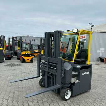 Four-way trucks 2016  Combilift CBE 3000 (9)
