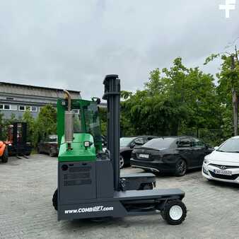 Four-way trucks 2010  Combilift [UltraForklifts] C4000  Low mast (6)