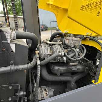 Four-way trucks 2014  Combilift [UltraForklifts] C4000 *Forks Positioner* (19)