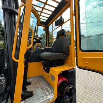 Four-way trucks 2011  Combilift [UltraForklifts] C4500 Wide Traverse (10)
