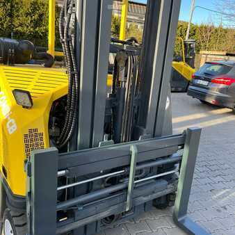 Čtyřcestný vysokozdvižný vozík 2016  Combilift [UltraForklifts] CB3000 Triplex (9)