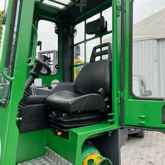 Empilhador Quatro caminhos 2010  Combilift [UltraForklifts] C4000  Low mast (11)