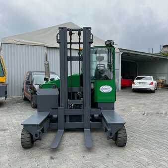 Empilhador Quatro caminhos 2010  Combilift [UltraForklifts] C4000  Low mast (3)