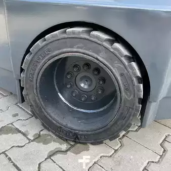 VZV pro práci v úzk.uličkách-retrakt 2016  Aisle Master [DISCOUNT-SALE] 20WH *Perfect Condition* (17)