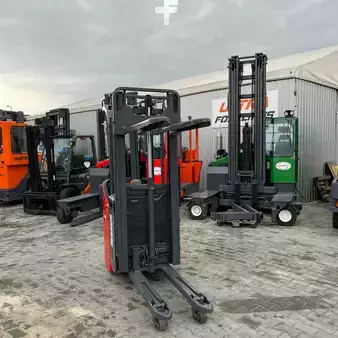 Kompaktní VZV 2011  Linde [DISCOUNT-SALE] L12LSP-133 Like new (2)