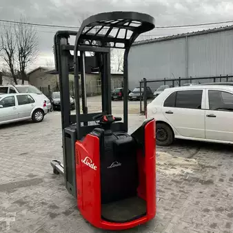 Kompaktní VZV 2011  Linde [DISCOUNT-SALE] L12LSP-133 Like new (5)