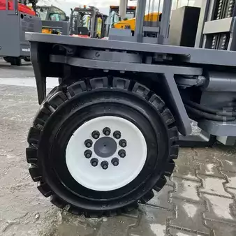 Chariots multidirectionnels 2014  Combilift [DISCOUNT-SALE] C5000 XL *Free Lift* (11)