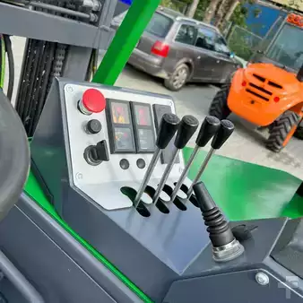 4-Vejs truck 2011  Combilift [DISCOUNT-SALE] CB2500 Triplex (13)