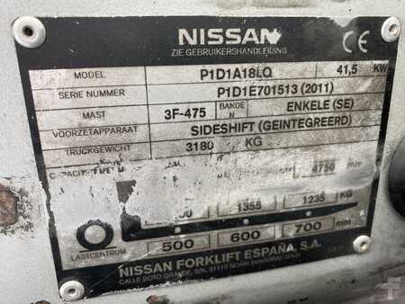 Chariot élévateur gaz 2012  Nissan P1D1A18LQ (9)