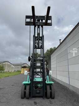 Diesel Forklifts 2003  Mitsubishi FD70 (4)