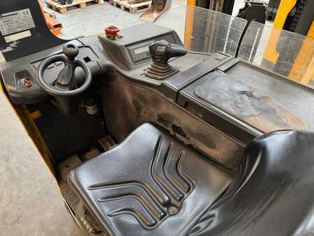 Työntömastotrukki 2001  Jungheinrich ETV 214 (4)