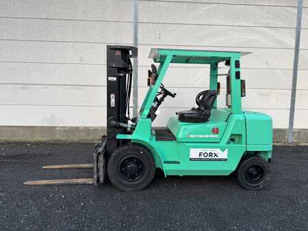 Carretilla elevadora diésel 2008  Mitsubishi FD40K (10)