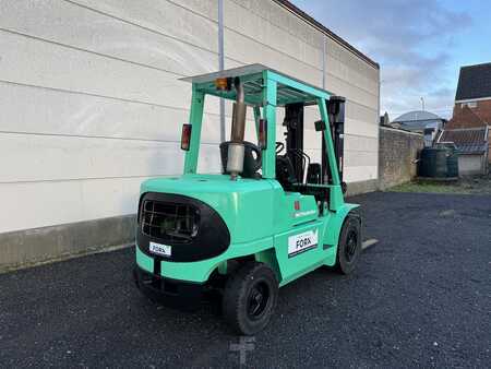 Carretilla elevadora diésel 2008  Mitsubishi FD40K (3)