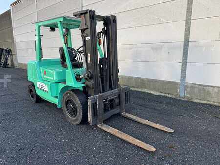 Carretilla elevadora diésel 2008  Mitsubishi FD40K (6)