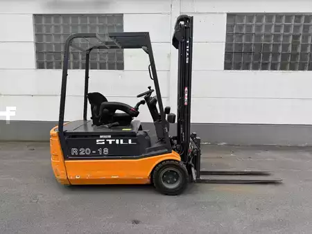 3-wiel elektrische heftrucks 2002  Still R20-18 (1)