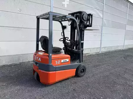 3-wiel elektrische heftrucks 2002  Toyota 6 FB12 (1)