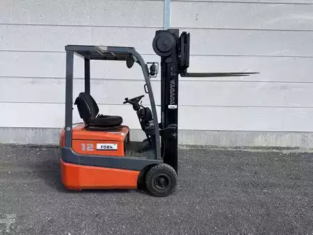 3-wiel elektrische heftrucks 2002  Toyota 6 FB12 (2)