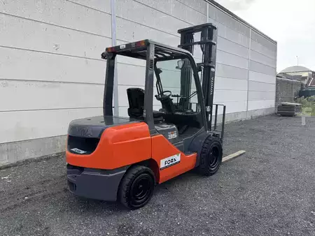 Dieseltrukki 2016  Toyota 02-8 FDF35 (3)
