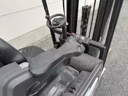 Elektryczne 3-kołowe 2019  Unicarriers TX 3-15 (4)