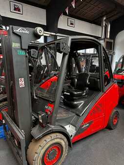 Carrello elevatore a gas 2006  Linde H35T (1)