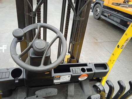 Elektro čtyřkolový VZV 2017  Hyster J5.5XN6 (5)