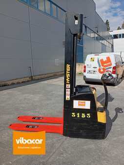Ruční vysokozdvižný vozík 2022  Hyster S1.6 (1)