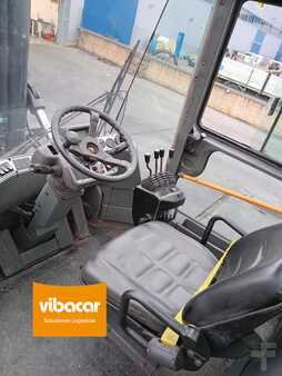 Empilhador diesel 2025  Kalmar DCE 160-12 (6)
