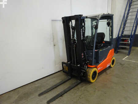 Elektro 4 Rad 2025  Toyota 8FBM20T (2)