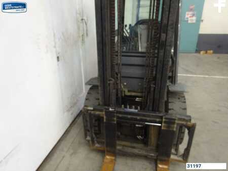 Propane Forklifts 2013  Toyota 02-8FGF30 (3)