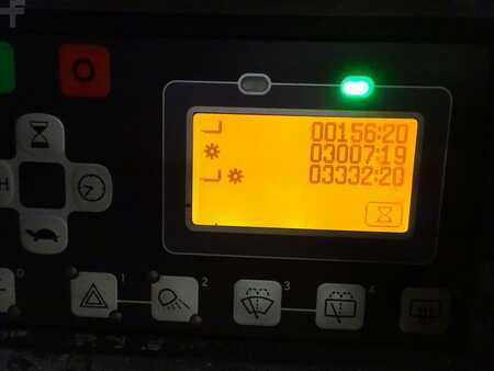 Elektro čtyřkolový VZV 2020  Toyota 8FBMT25 (7)