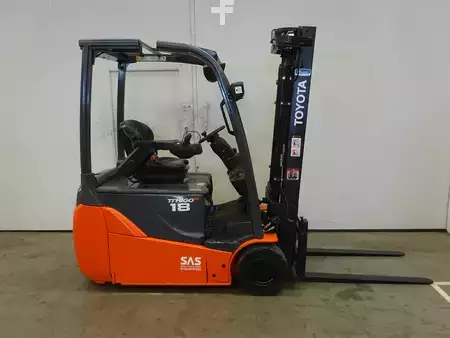 Elektro 3 Rad 2015  Toyota 8FBET18 (3)