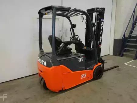 Elektro 3 Rad 2015  Toyota 8FBET18 (4)