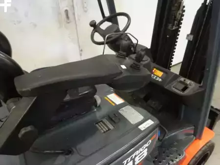 Elektro 3 Rad 2015  Toyota 8FBET18 (5)