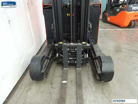 Reach Trucks 2021  BT RRE160HR (4)