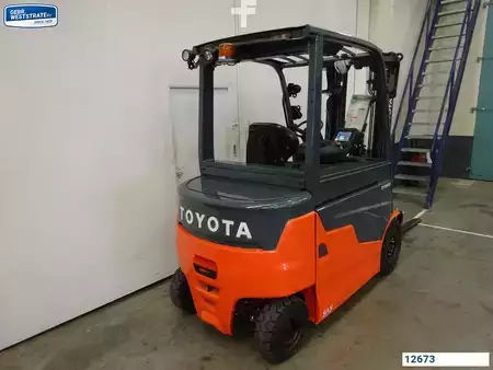 Elektryczne 4-kołowe 2025  Toyota 9FBM25T (5)