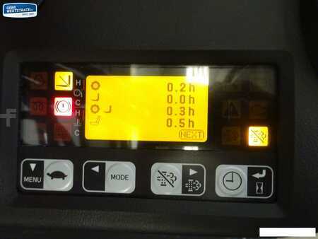 Chariots élévateurs diesel 2025  Toyota 8FDF25 (7)