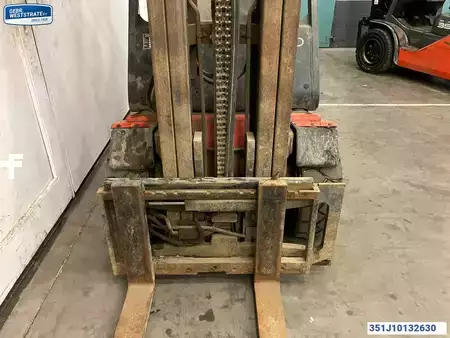 LPG Forklifts 1998  Linde H30-03 (5)